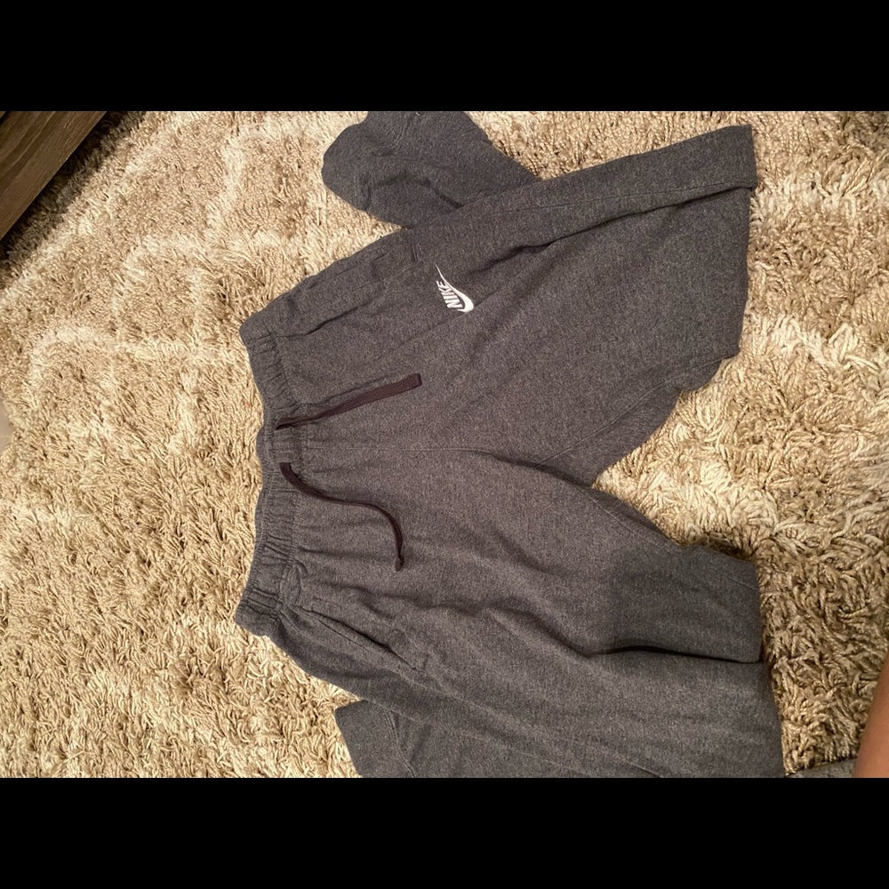 Women’s Nike pants